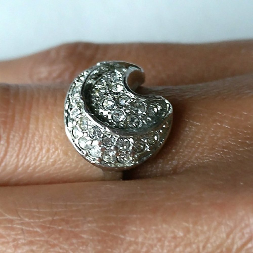 Ring - Picture 10 of 14